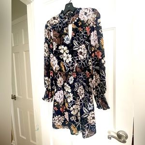 NWT Parker Keyhole Navy Floral Print Smocked Dress